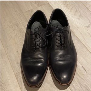 Men’s shoes by Aldo! Size 10.5!  Good condition